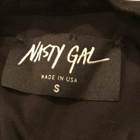 Black Cutout Mini Dress w/ Open Back - Picture 5 of 5